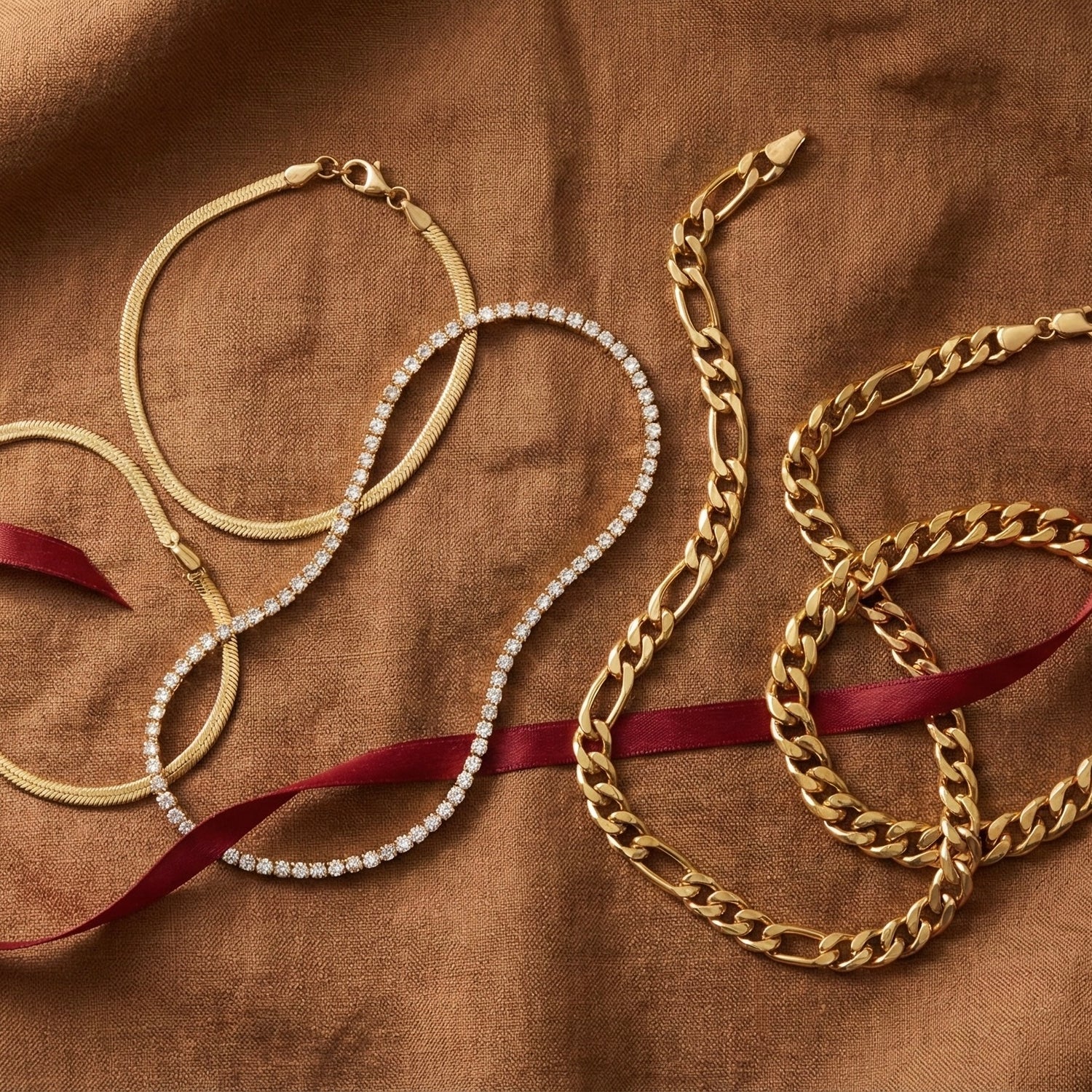 Gümüş Bileklikler